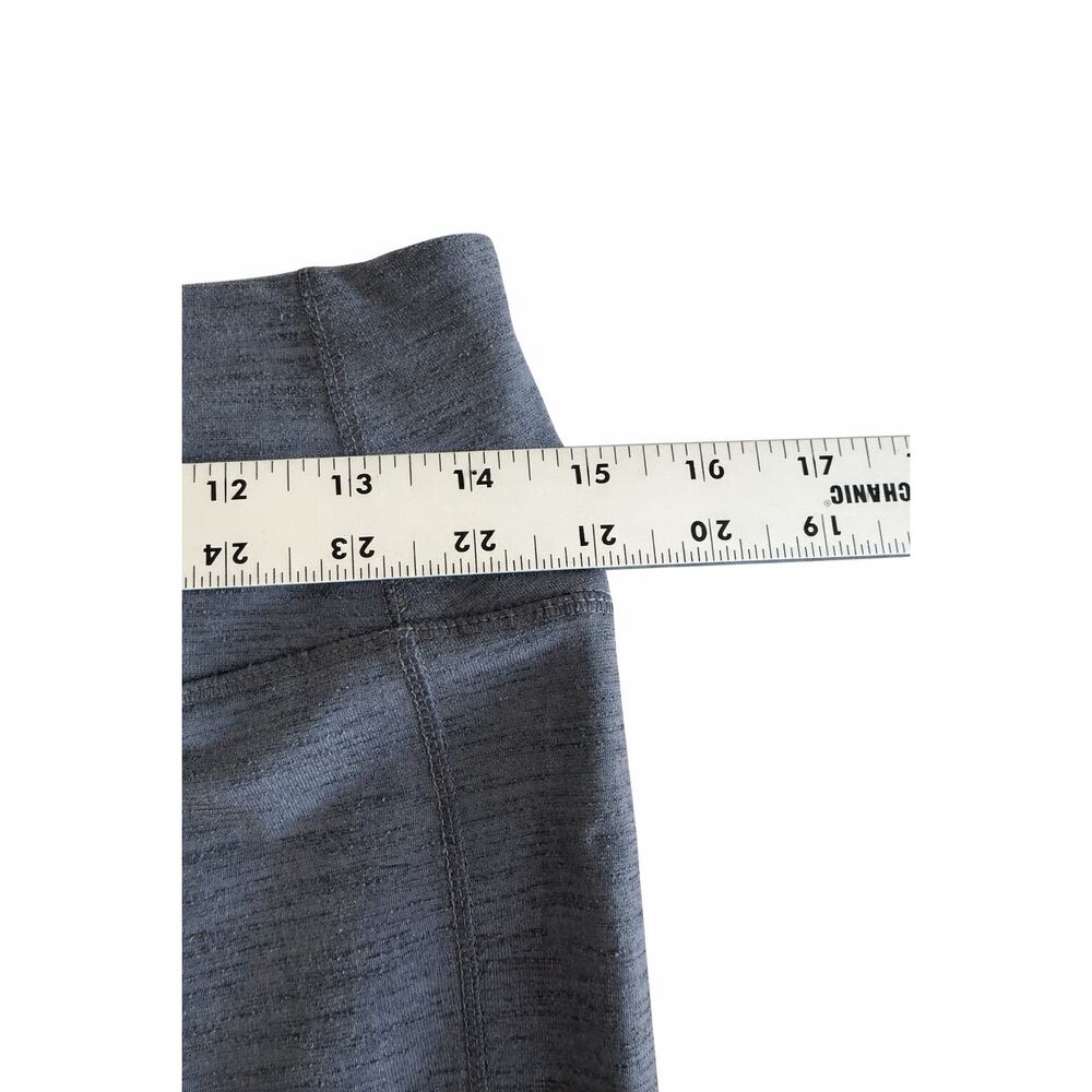 Nike Dri-FIT Capri Leggings Womens Large Gray Heather Athleisure Yoga Pilates - Picture 8 of 8
